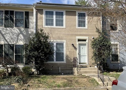 8151 Crabapple Ln, GAITHERSBURG, MD, 20879-5203 | Card Image