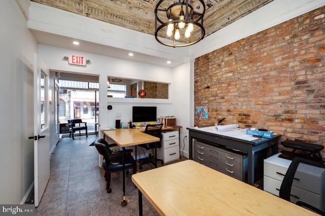 Commercial Lease in READING 4