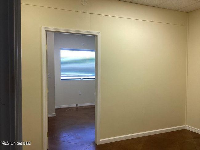 Vancleave office 2 | Image 4