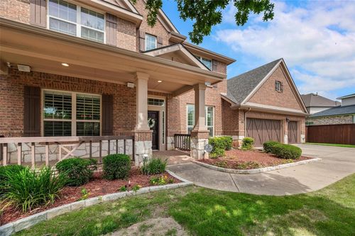 9330 Blanco Dr, Lantana, TX, 76226-7329 | Card Image