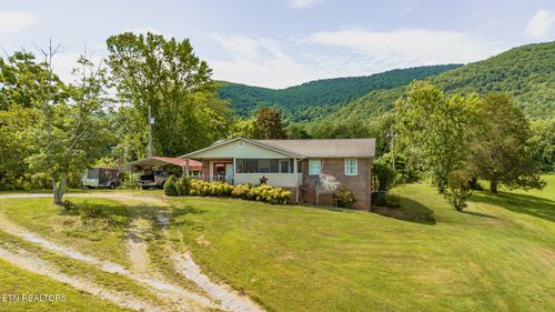 7686 Highway 63, Speedwell, TN, 37870 | Card Image