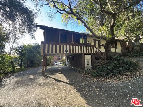 825 N Beverly Glen Blvd, Los Angeles, CA, 90077-3401 | Card Image