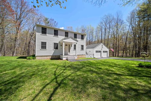 15 Earle Dr, Lee, NH, 03861-6234 | Card Image