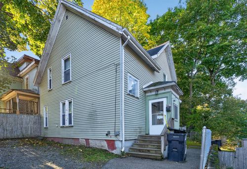 72 1/2 2nd Street, Bangor, ME, 04401 | Card Image