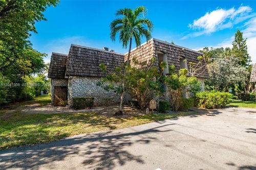 h105-3101 Oakland Shores Dr, Oakland Park, FL, 33309-5616 | Card Image