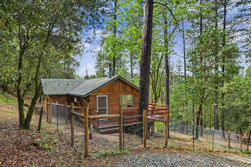 21376 Aqueduct Cir, Pine Grove, CA, 95665-9612 | Card Image
