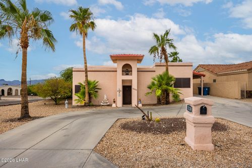 3230 Maverick Dr, Lake Havasu City, AZ, 86404-4041 | Card Image