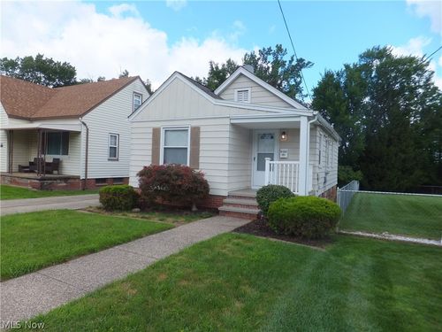4102 Walter Ave, Parma, OH, 44134-2146 | Card Image