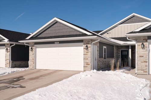 1731 Red Clover St, HOLMEN, WI, 54636 | Card Image