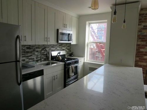 apt-6g-84 Daniels St, Jamaica, NY, 11435-2012 | Card Image