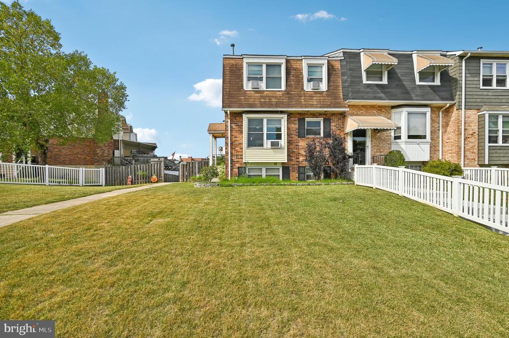 Towson Ave, Dundalk, MD 21222