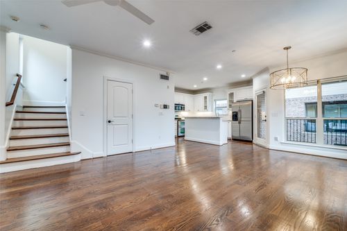 apt-9-3421 Normandy Ave, Dallas, TX, 75205-5075 | Card Image
