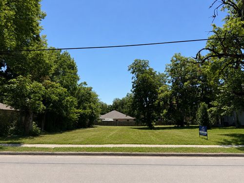 3915 Moulton St, Greenville, TX, 75401-5340 | Card Image