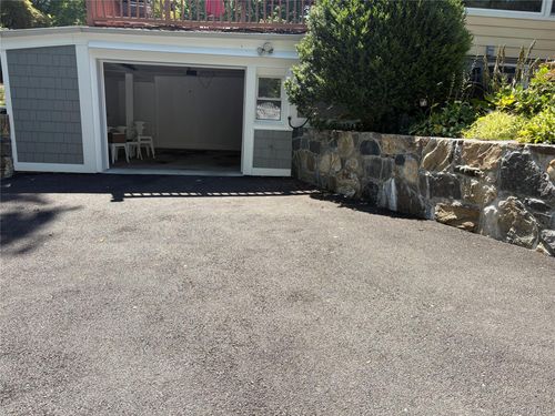 193 Chappaqua Rd, Briarcliff Manor, NY, 10510-1323 | Card Image