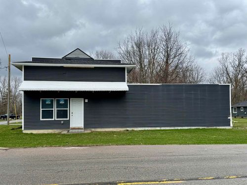 6069 Lapeer Rd, Burton, MI, 48509-2214 | Card Image