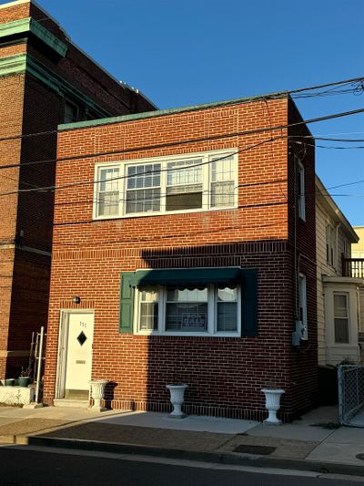 111 N Indiana Ave, House other with 4 bedrooms, 3 bathrooms and null parking in Atlantic City NJ | Image 1