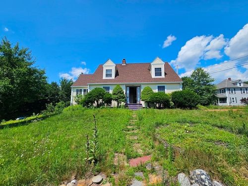 4 Stewart Ave, Monson, MA, 01057-1107 | Card Image