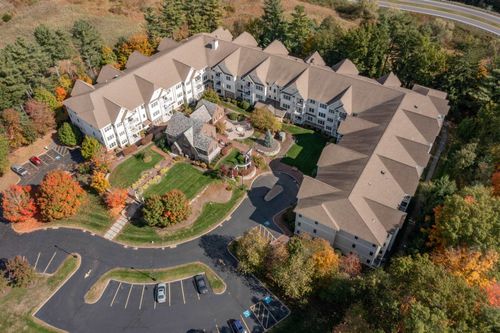 102-160 Daniel Webster Highway, Nashua, NH, 03060 | Card Image