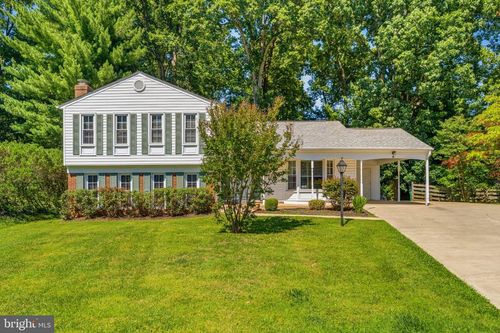 9 Duvall Ln, GAITHERSBURG, MD, 20877-1838 | Card Image