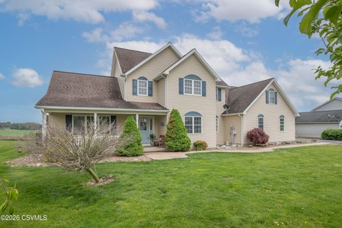 1016 Hearthstone Way, Lewisburg, PA, 17837-9013 | Card Image
