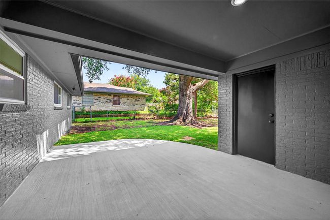 2705 N Ricketts St, House other with 3 bedrooms, 2 bathrooms and null parking in Sherman TX | Image 36