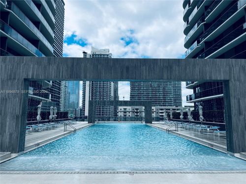 2004-45 Sw 9th St, Miami, FL, 33130-5002 | Card Image
