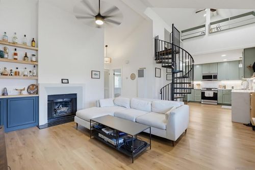 5-4517 Utah St, San Diego, CA, 92116-3196 | Card Image
