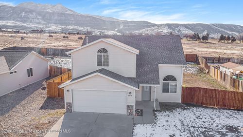 218 Cliff View Circle, Parachute, CO, 81635 | Card Image