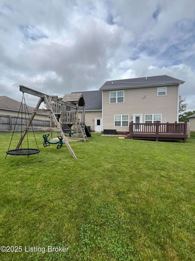 506 Concord Grape Way, House other with 4 bedrooms, 3 bathrooms and null parking in Vine Grove KY | Image 12