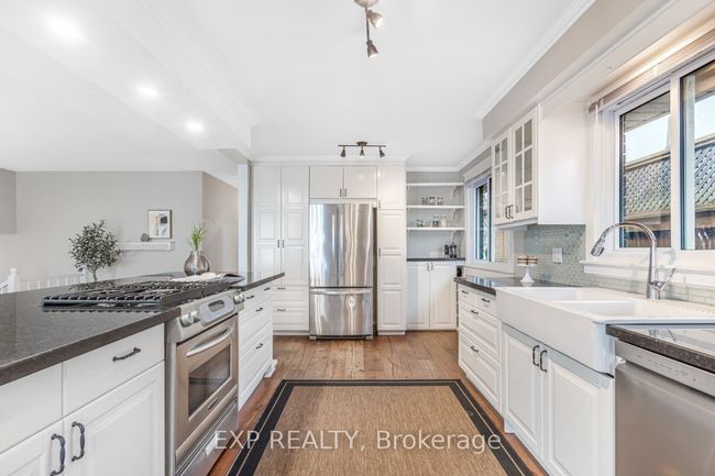 138 Lakeside Dr, House other with 5 bedrooms, 3 bathrooms and 6 parking in Grimsby ON | Image 7