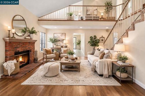 2125 Willow Ave, Antioch, CA, 94509-6846 | Card Image