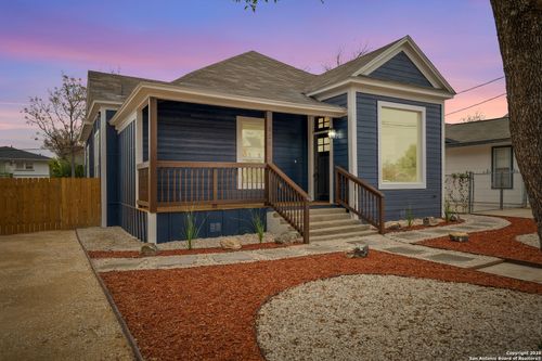 520 W Mistletoe Ave, San Antonio, TX, 78212-3332 | Card Image