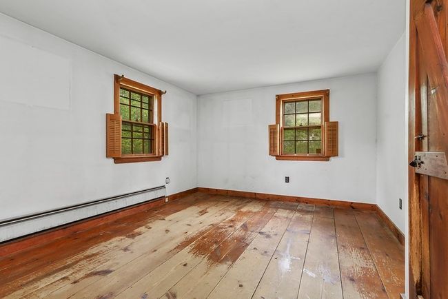 324 Western Ave, House other with 3 bedrooms, 2 bathrooms and 6 parking in Sherborn MA | Image 16