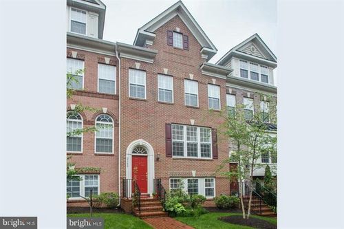 2149 Red Vine Dr, VIENNA, VA, 22182-4057 | Card Image