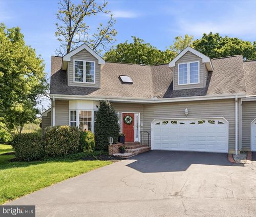9 Graystone Dr, Chadds Ford, PA, 19317-9027 | Card Image