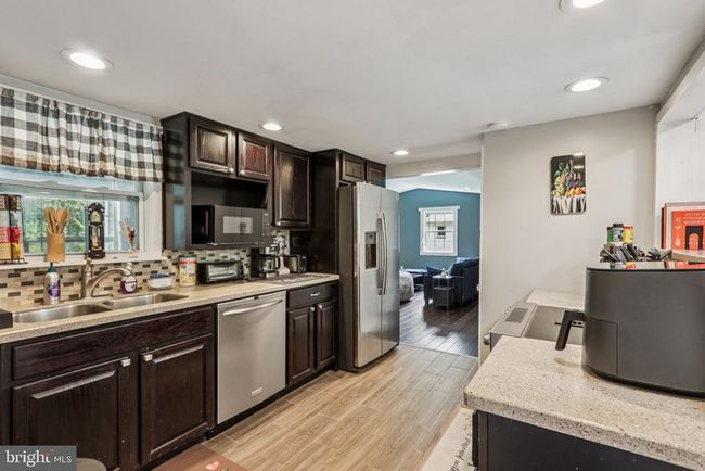 1707 Peach St, House other with 3 bedrooms, 3 bathrooms and null parking in UPPER CHICHESTER PA | Image 5