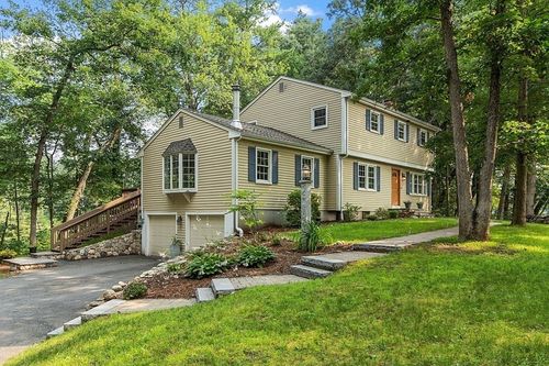 21 Eldridge Rd, Harvard, MA, 01451-1904 | Card Image