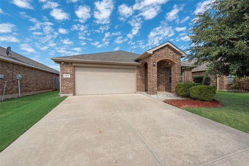 8852 Poynter St, Fort Worth, TX, 76123-2626 | Card Image