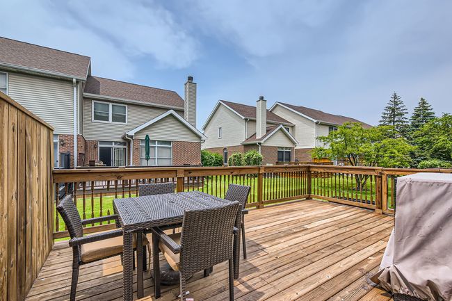 11000 Deblin Ln, Townhouse with 3 bedrooms, 4 bathrooms and 2 parking in Oak Lawn IL | Image 16