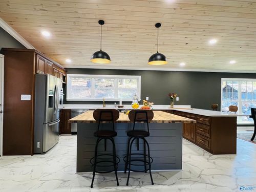 307 Ray St, Centre, AL, 35960-2407 | Card Image