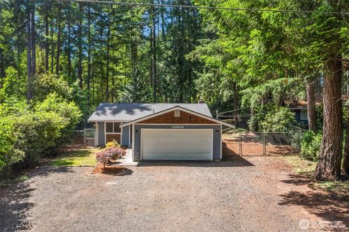 13804 Easy St Nw, Gig Harbor, WA, 98329-5131 | Card Image