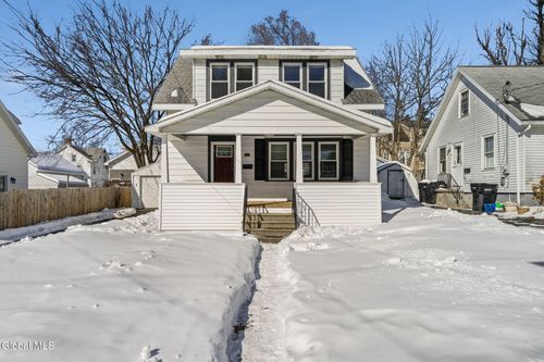 10 Jesse Ct, Troy, NY, 12180-5808 | Card Image