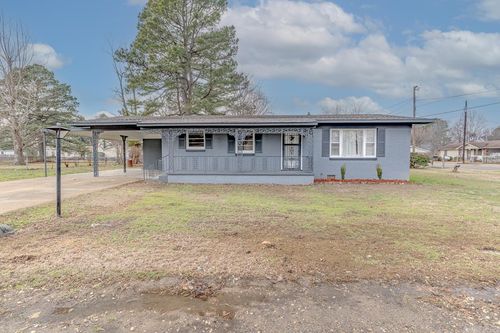 100 S 13th Ave, Paragould, AR, 72450 | Card Image