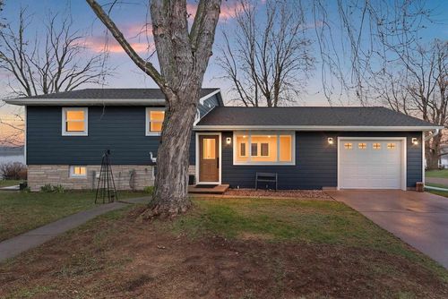E5760 Waukaunaka Street Street, ROYALTON, WI, 54983 | Card Image