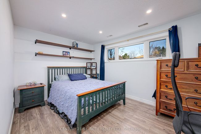 60 Riverdale Dr, House other with 5 bedrooms, 4 bathrooms and 4 parking in Wasaga Beach ON | Image 18