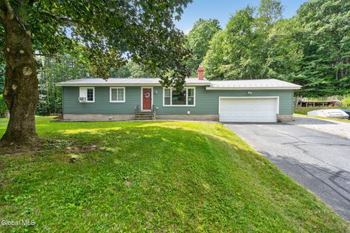 441 Johnson Ave Ext, Gloversville, NY, 12078-6343 | Card Image