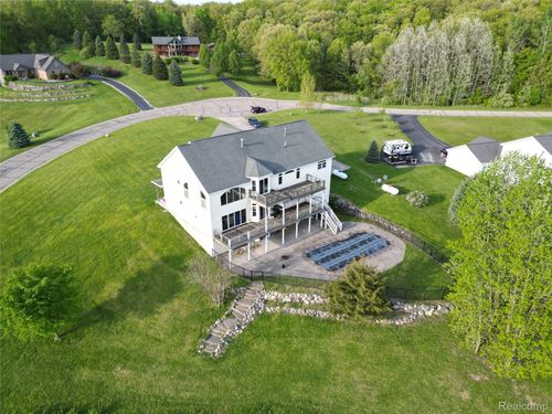 5041 Vista Bay Trl, Goodrich, MI, 48438-8938 | Card Image