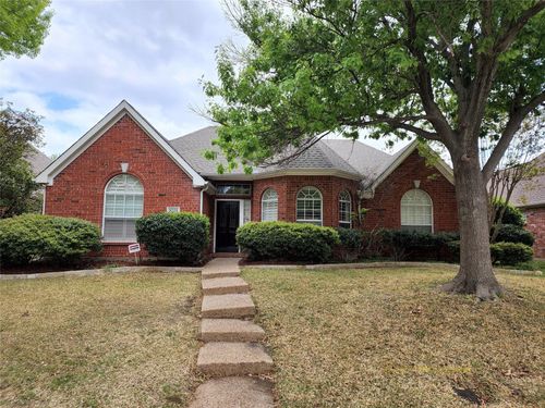 9720 Windy Hollow Dr, Irving, TX, 75063-5008 | Card Image