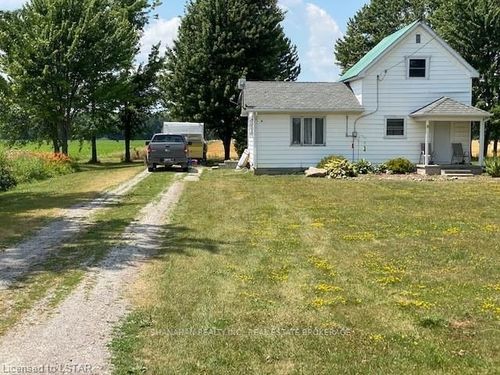 1713 Marthaville Rd, Dresden, ON, N0P1M0 | Card Image
