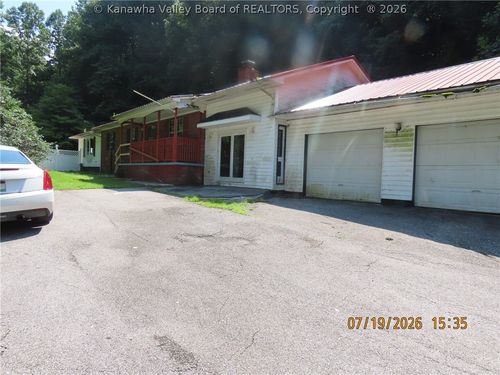 814 Duncan Fork Rd, Delbarton, WV, 25670 | Card Image